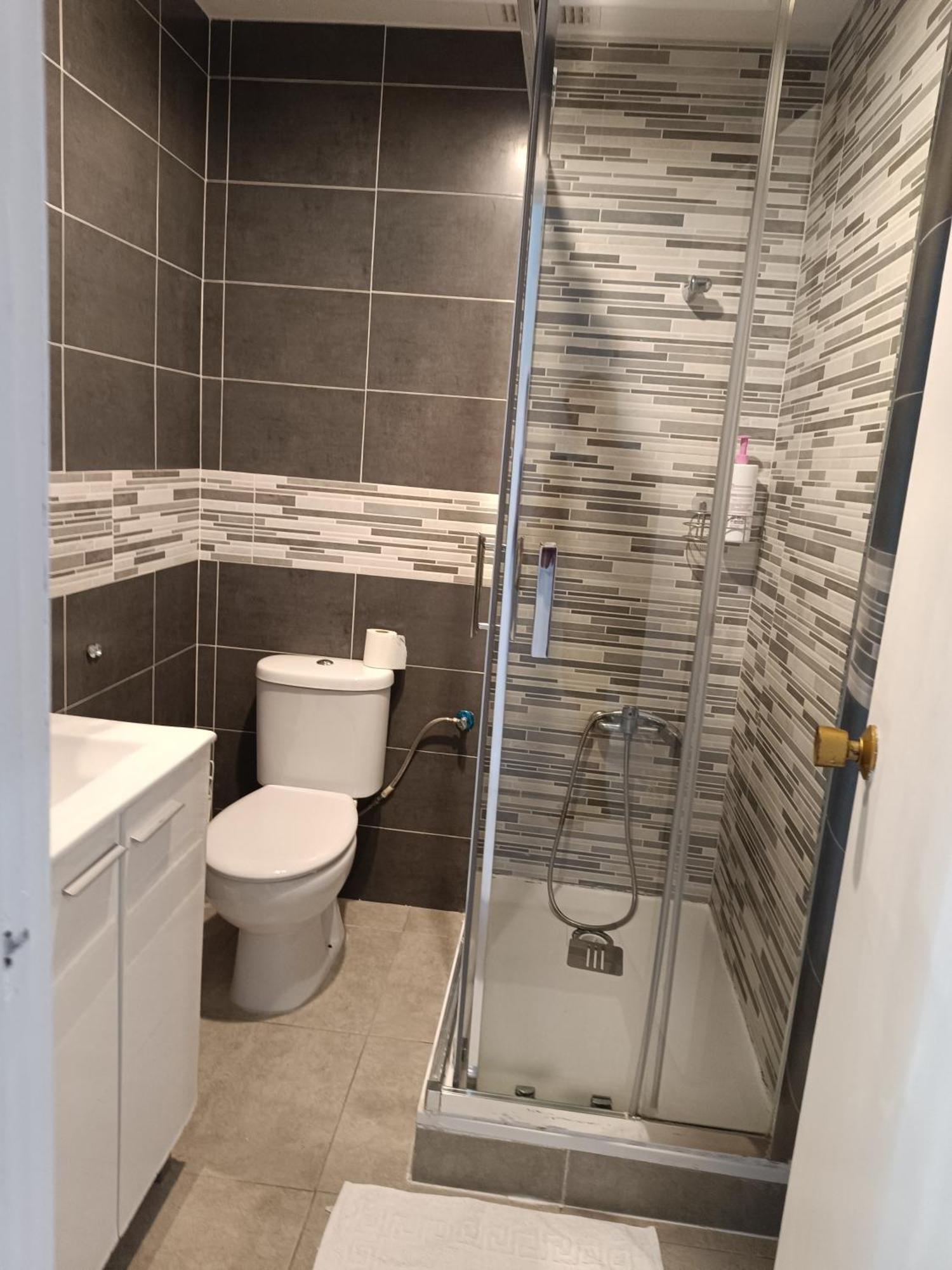 Hostal Fuente Del Pino 후미야 외부 사진