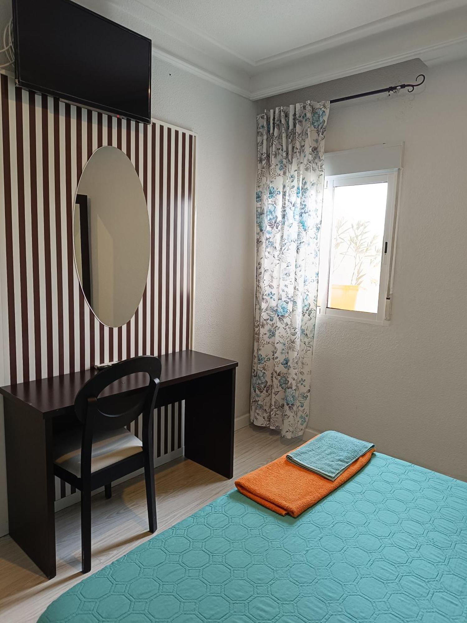 Hostal Fuente Del Pino 후미야 외부 사진